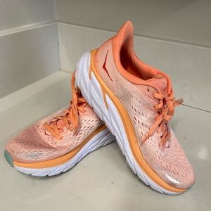 HOKA Clifton 8 Womens